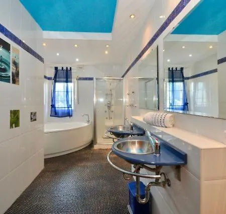 Apartamento Oasis خيرونا